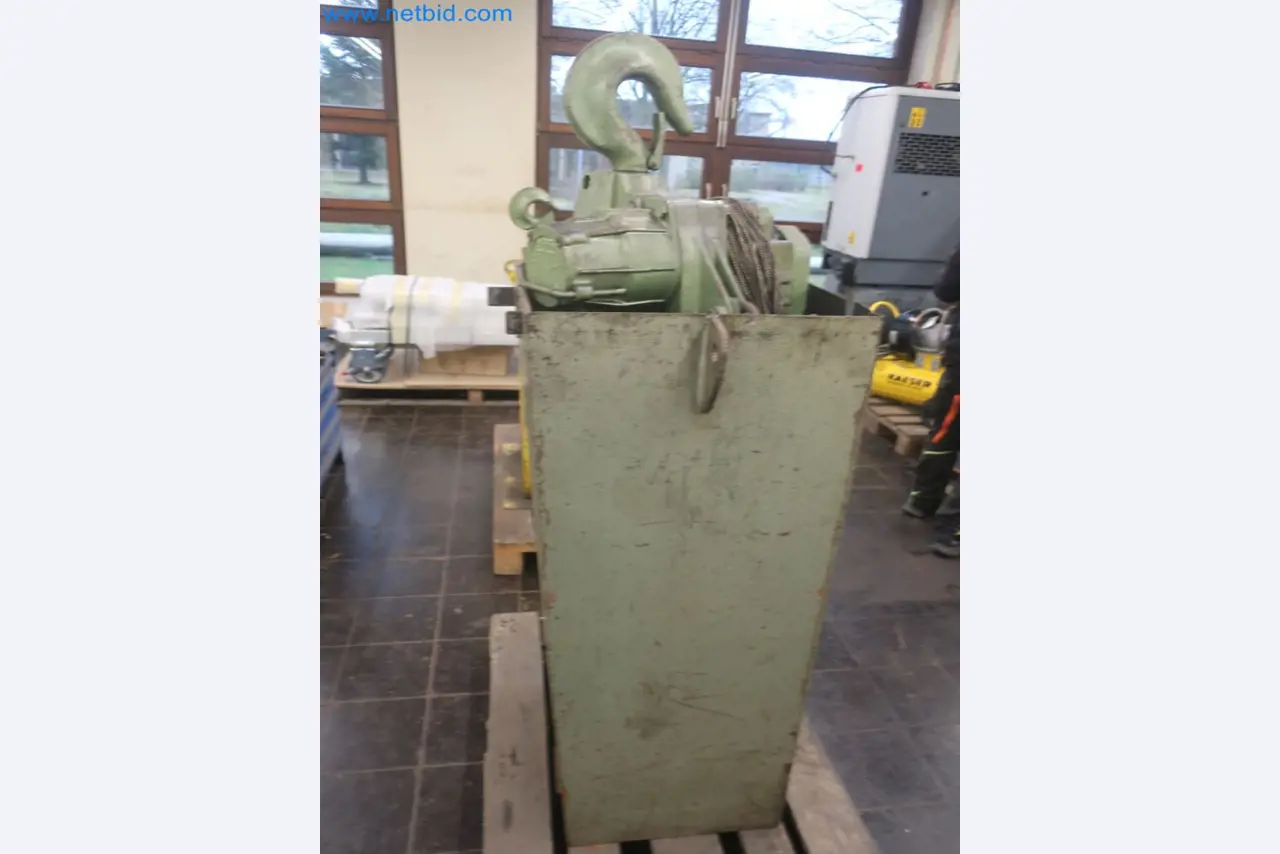 Plants for the production and storage of mineral oil products as well as input and finished products for the production of lubricants-2