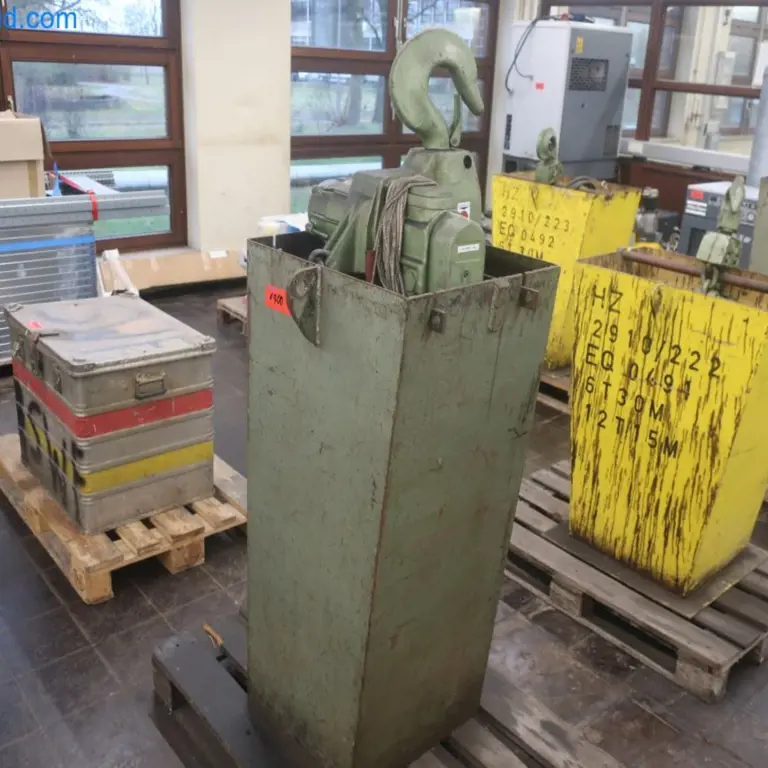 Compressed air chain hoist Profi