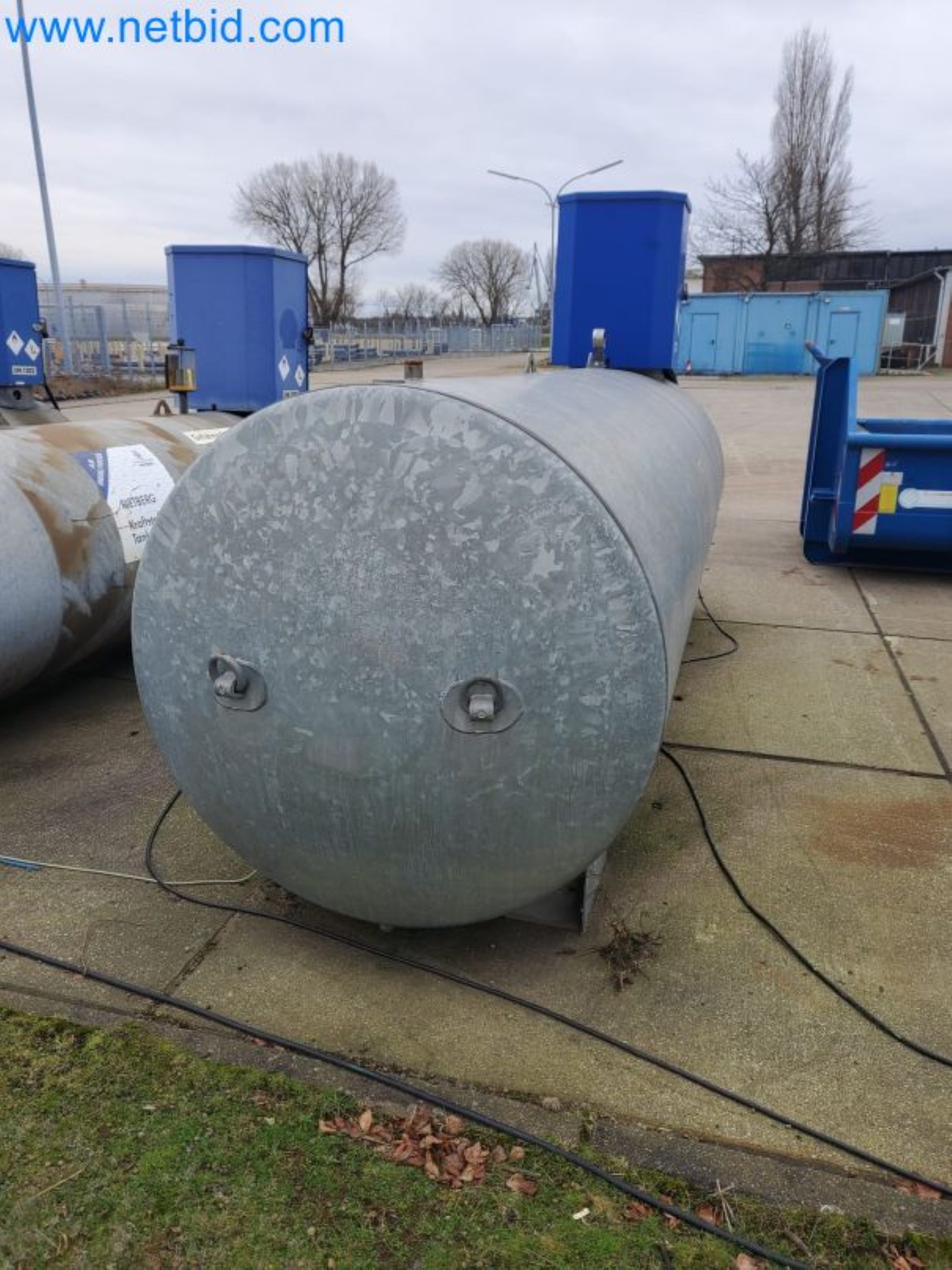 Plants for the production and storage of mineral oil products as well as input and finished products for the production of lubricants-3