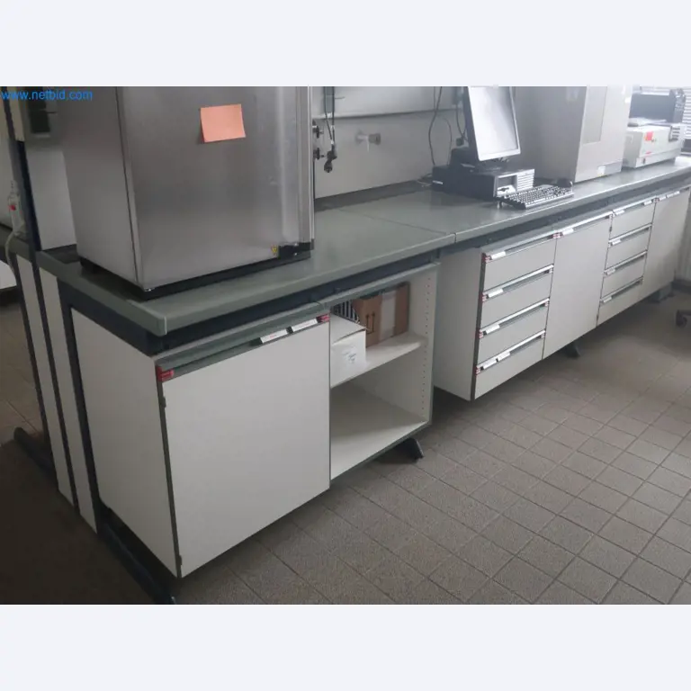 Závody na výrobu a skladování produktů z minerálních olejů, jakož i vstupů a hotových výrobků pro výrobu maziv.-3