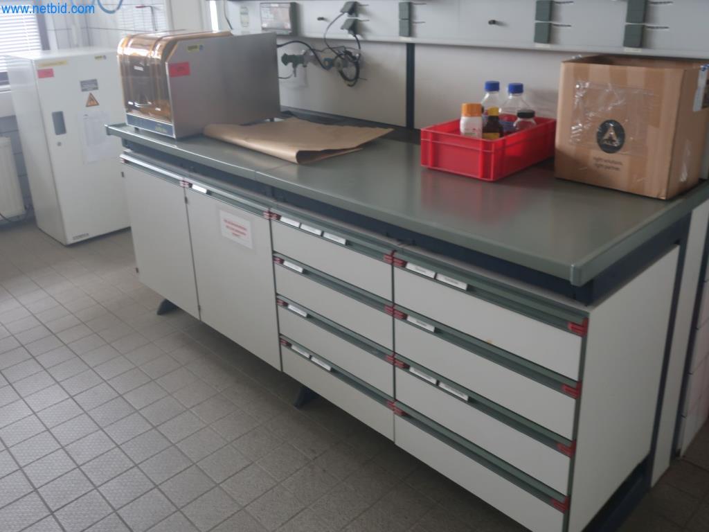 Plants for the production and storage of mineral oil products as well as input and finished products for the production of lubricants-6