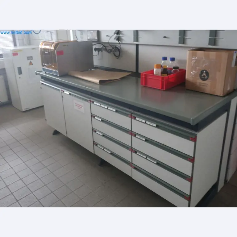 Závody na výrobu a skladování produktů z minerálních olejů, jakož i vstupů a hotových výrobků pro výrobu maziv.-6