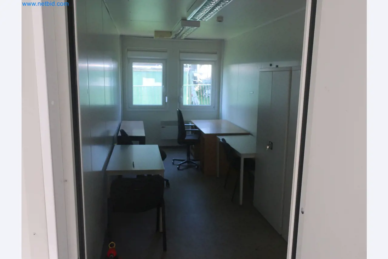 Plantas de producción y almacenamiento de productos derivados del petróleo, así como de insumos y productos acabados para la fabricación de lubricantes.-7