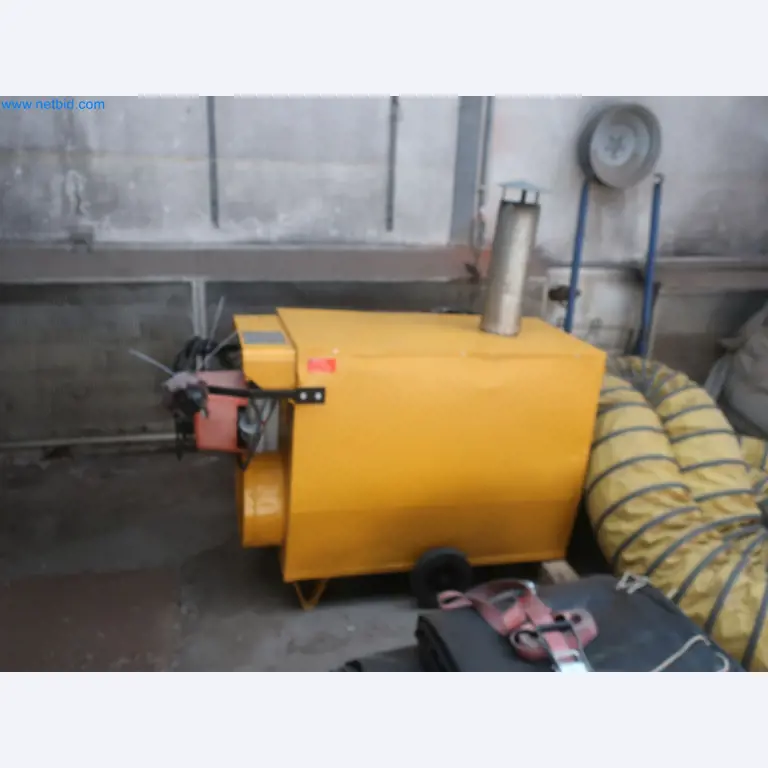 Installations pour la fabrication et le stockage de produits pétroliers ainsi que de produits d'alimentation et de produits finis pour la fabrication de lubrifiants-1