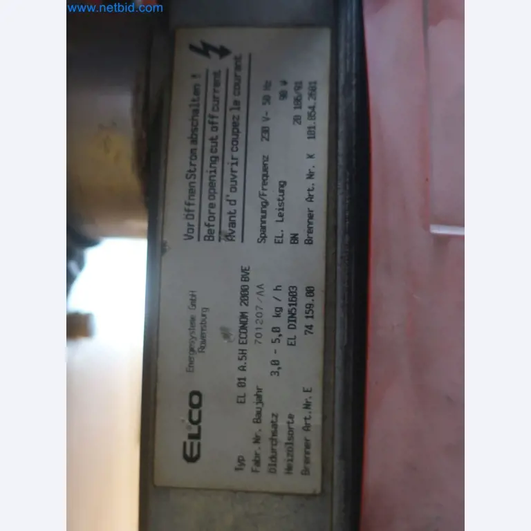 Installations pour la fabrication et le stockage de produits pétroliers ainsi que de produits d'alimentation et de produits finis pour la fabrication de lubrifiants-3