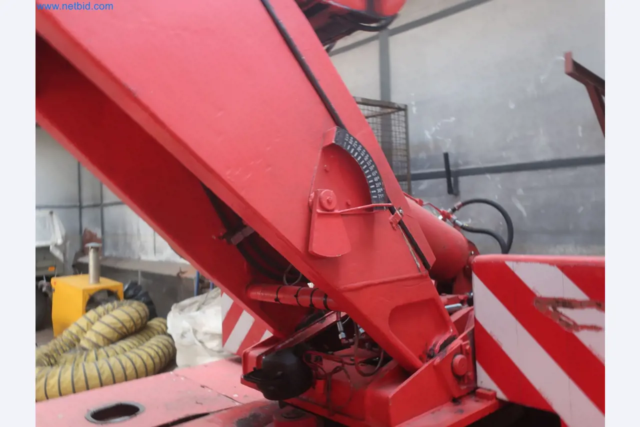 Plantas de producción y almacenamiento de productos derivados del petróleo, así como de insumos y productos acabados para la fabricación de lubricantes.-4