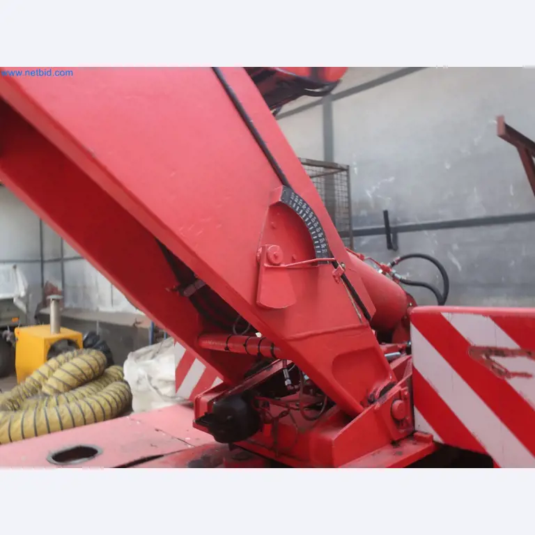 Plantas de producción y almacenamiento de productos derivados del petróleo, así como de insumos y productos acabados para la fabricación de lubricantes.-4