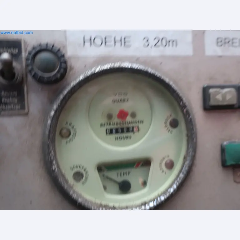 Plantas de producción y almacenamiento de productos derivados del petróleo, así como de insumos y productos acabados para la fabricación de lubricantes.-9