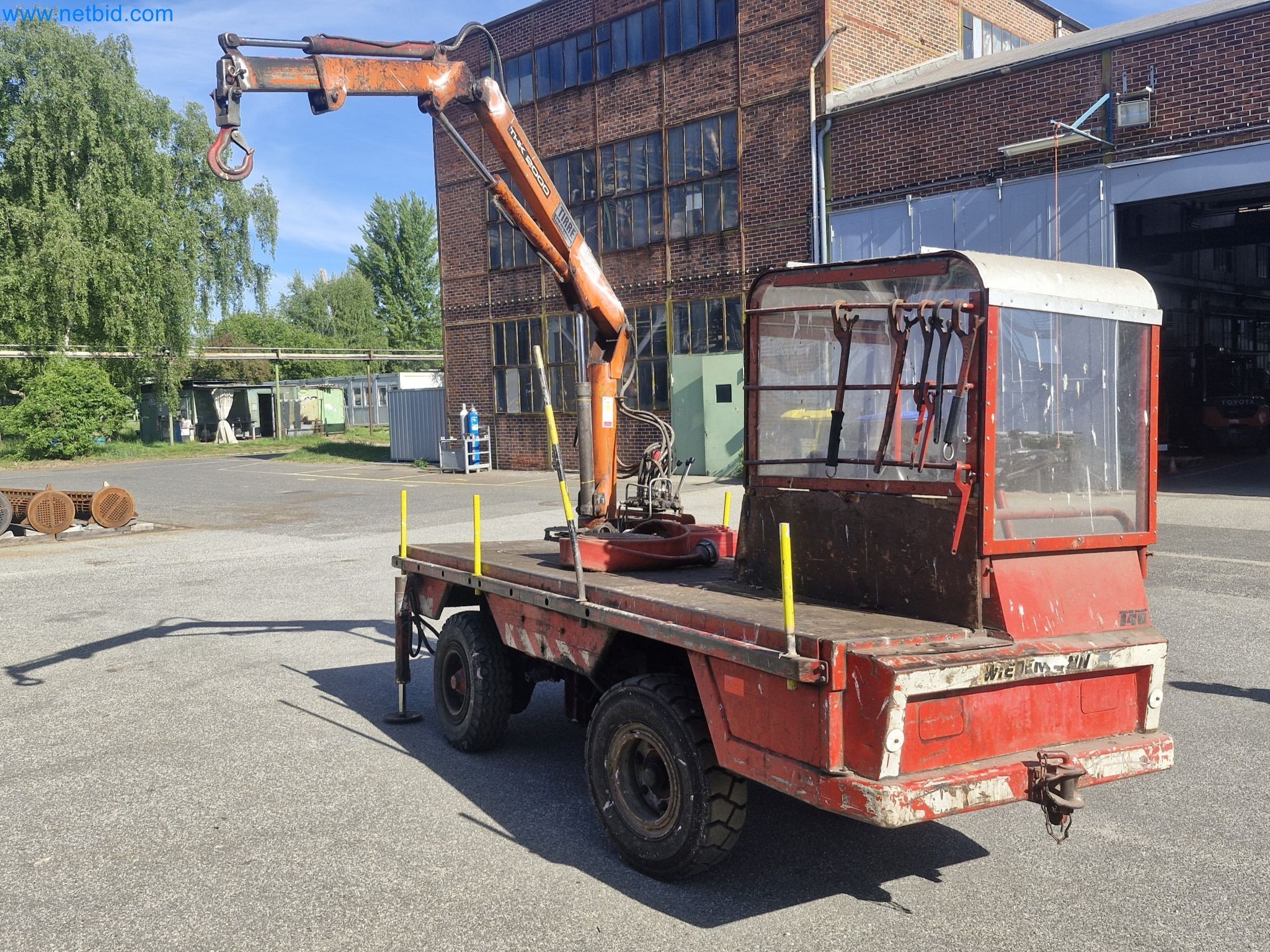 Závody na výrobu a skladování produktů z minerálních olejů, jakož i vstupů a hotových výrobků pro výrobu maziv.-2