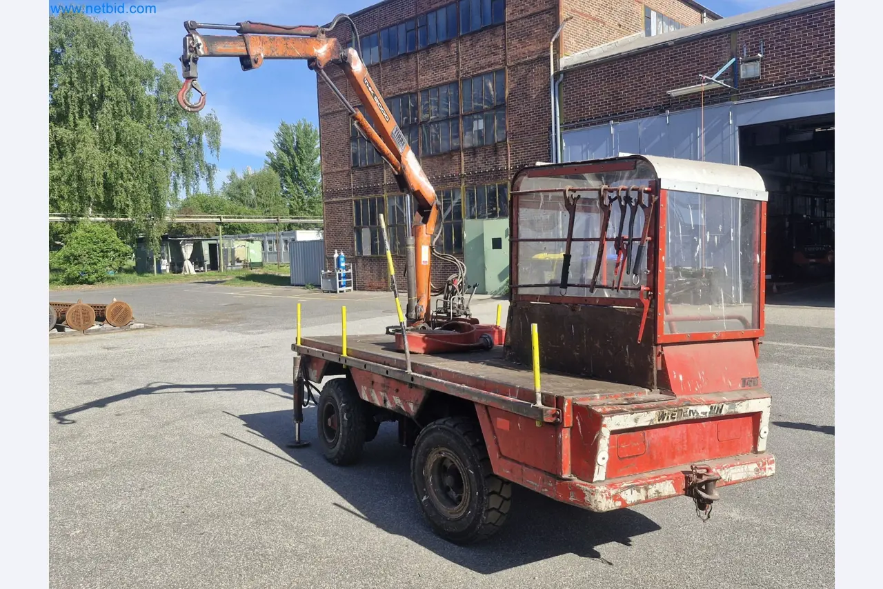 Plantas de producción y almacenamiento de productos derivados del petróleo, así como de insumos y productos acabados para la fabricación de lubricantes.-2