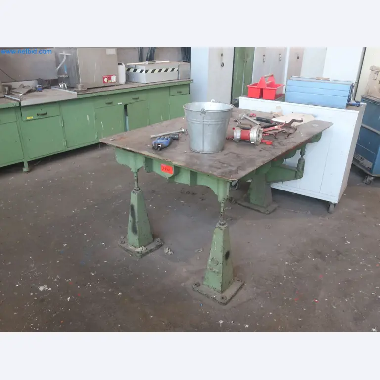 Anlagen zur Herstellung und Lagerung von Mineralölprodukten sowie Einsatz- und Fertigprodukten für die Schmierstoffherstellung-1