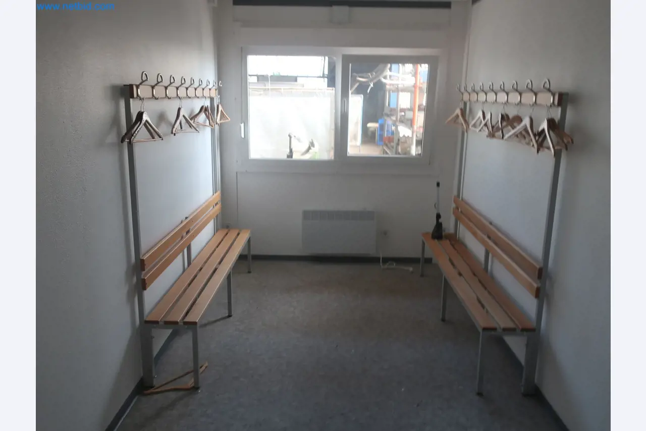 Závody na výrobu a skladování produktů z minerálních olejů, jakož i vstupů a hotových výrobků pro výrobu maziv.-3