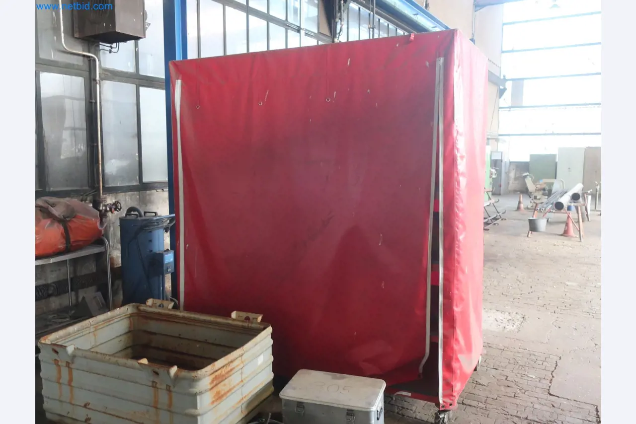 Installations pour la fabrication et le stockage de produits pétroliers ainsi que de produits d'alimentation et de produits finis pour la fabrication de lubrifiants-2