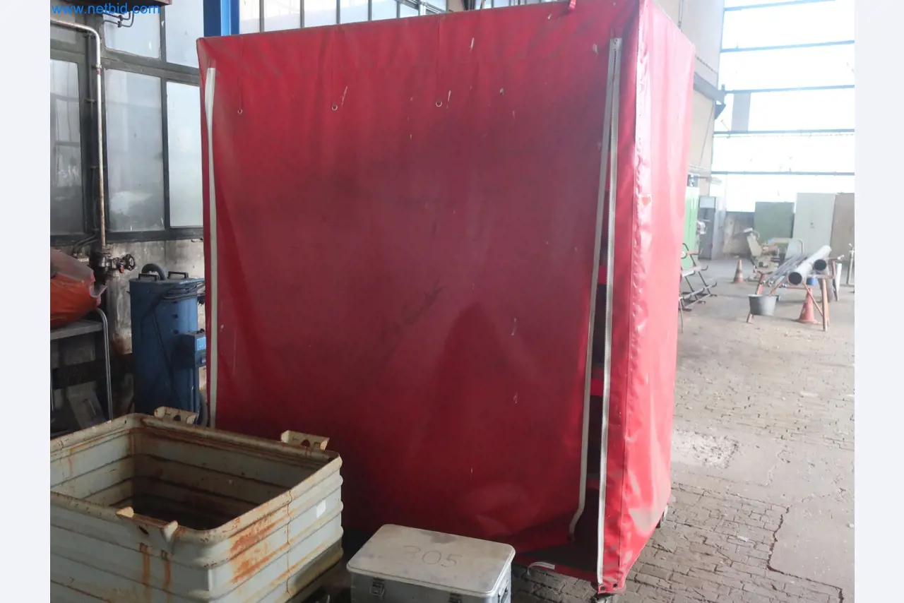 Installations pour la fabrication et le stockage de produits pétroliers ainsi que de produits d'alimentation et de produits finis pour la fabrication de lubrifiants-3