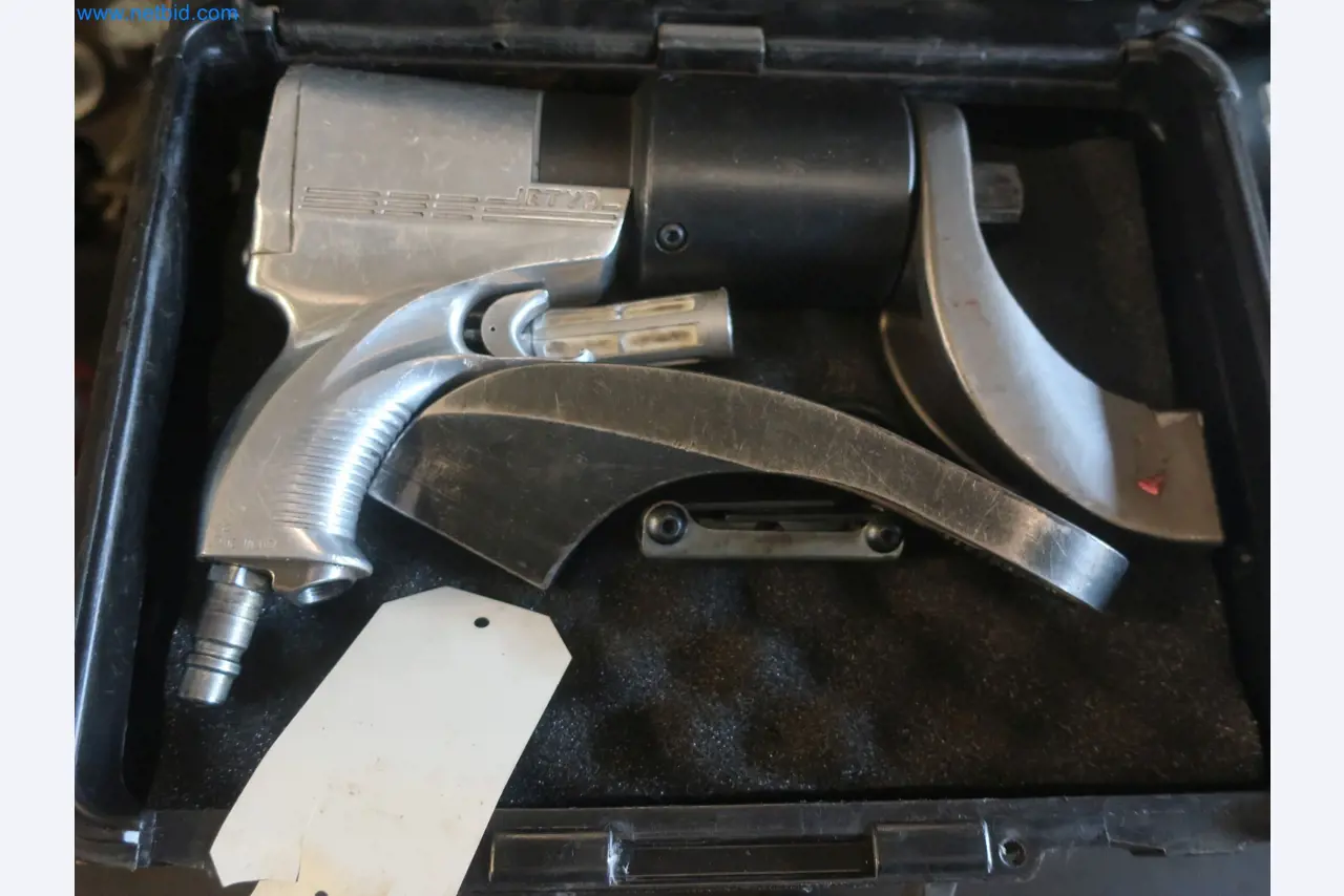 Obrati za proizvodnjo in skladiščenje proizvodov iz mineralnih olj ter vhodnih in končnih proizvodov za proizvodnjo maziv-3