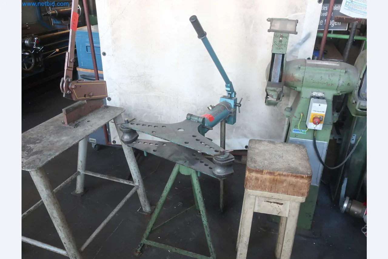 Installations pour la fabrication et le stockage de produits pétroliers ainsi que de produits d'alimentation et de produits finis pour la fabrication de lubrifiants-1