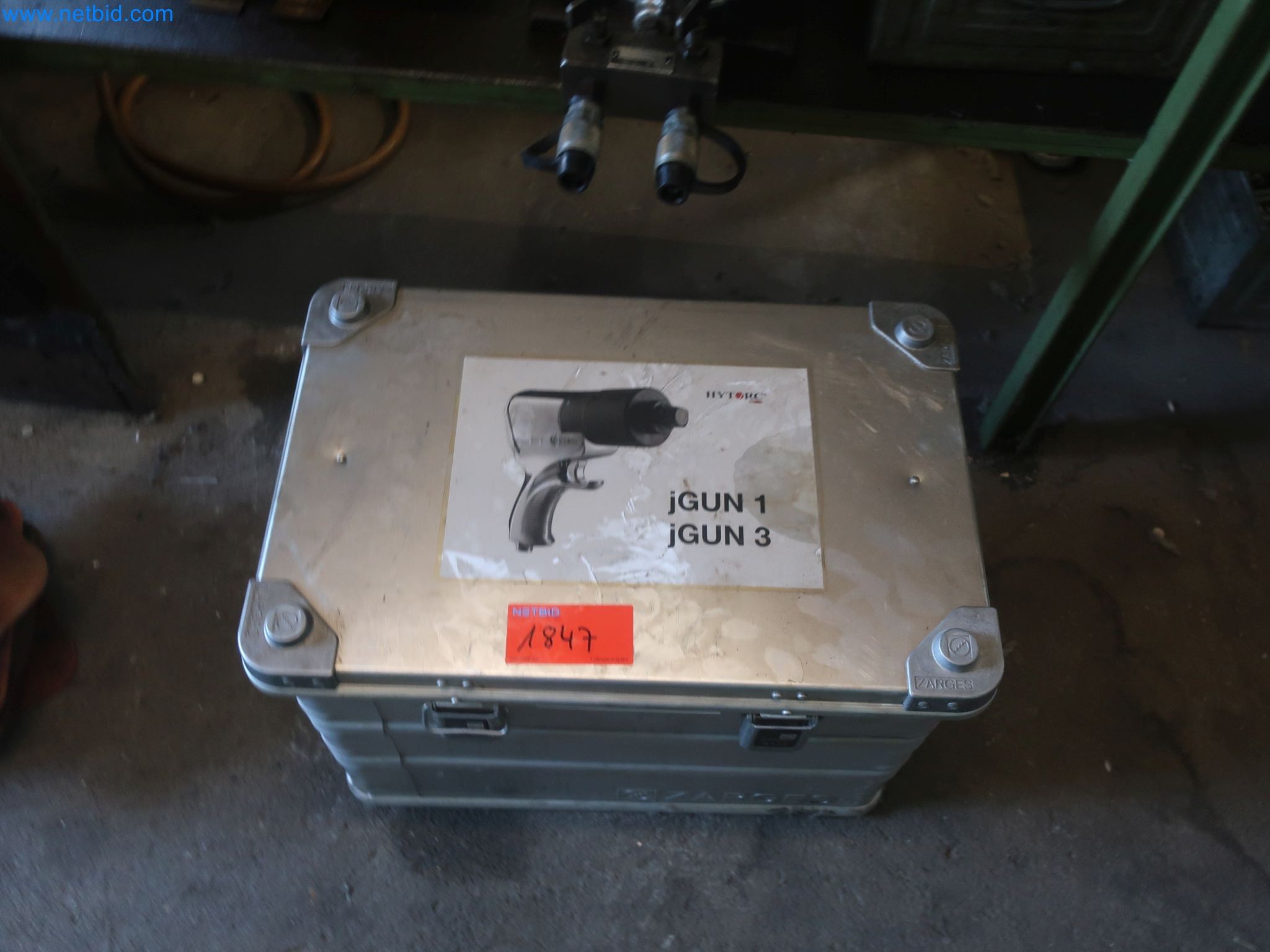 Magazinbestände, Rohöl-/Gas-Öl-/Einsatzpumpen sowie Betriebsausstattung einer Raffinerie-5