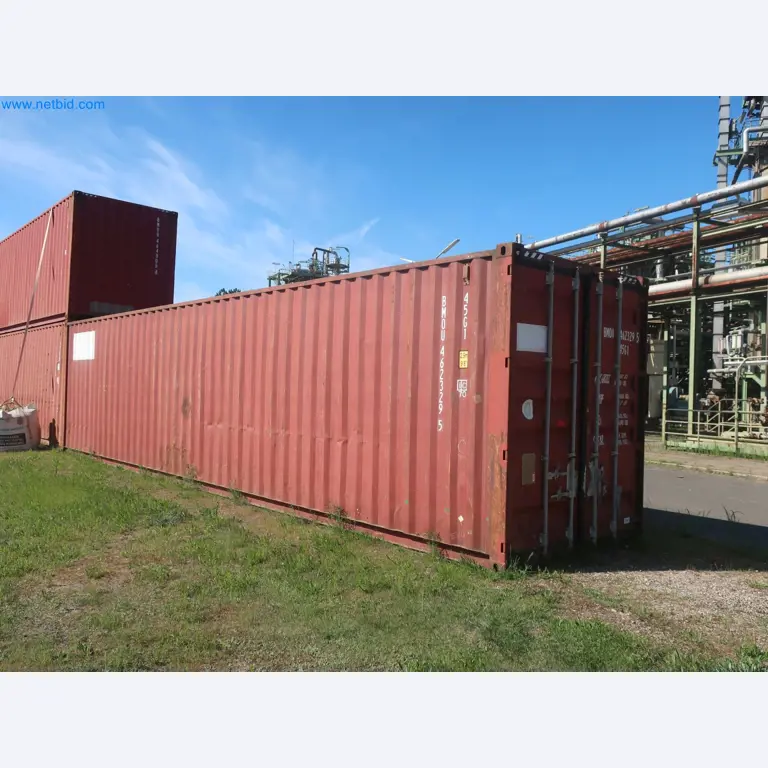 Installations pour la fabrication et le stockage de produits pétroliers ainsi que de produits d'alimentation et de produits finis pour la fabrication de lubrifiants-1