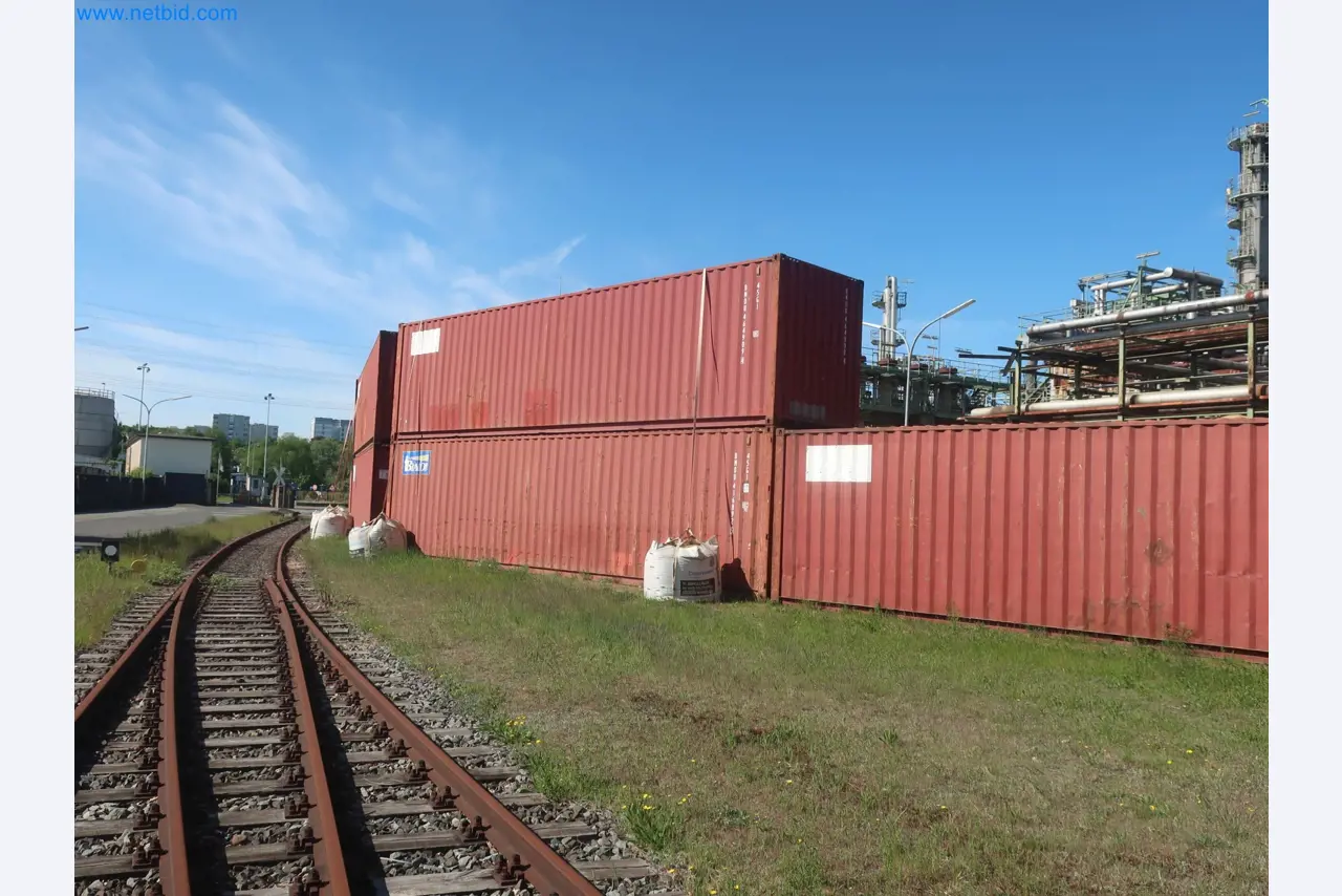 Installations pour la fabrication et le stockage de produits pétroliers ainsi que de produits d'alimentation et de produits finis pour la fabrication de lubrifiants-3