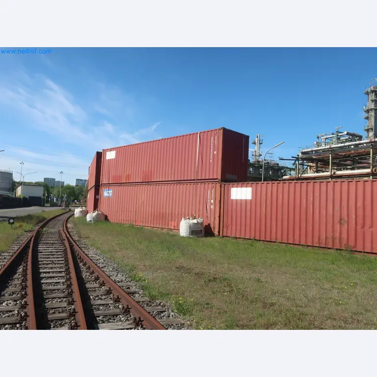 Installations pour la fabrication et le stockage de produits pétroliers ainsi que de produits d'alimentation et de produits finis pour la fabrication de lubrifiants-3