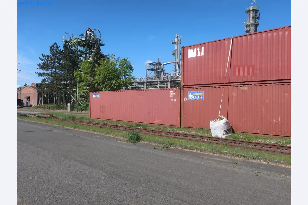 Installations pour la fabrication et le stockage de produits pétroliers ainsi que de produits d'alimentation et de produits finis pour la fabrication de lubrifiants-5