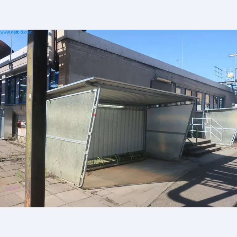 Installations pour la fabrication et le stockage de produits pétroliers ainsi que de produits d'alimentation et de produits finis pour la fabrication de lubrifiants-1