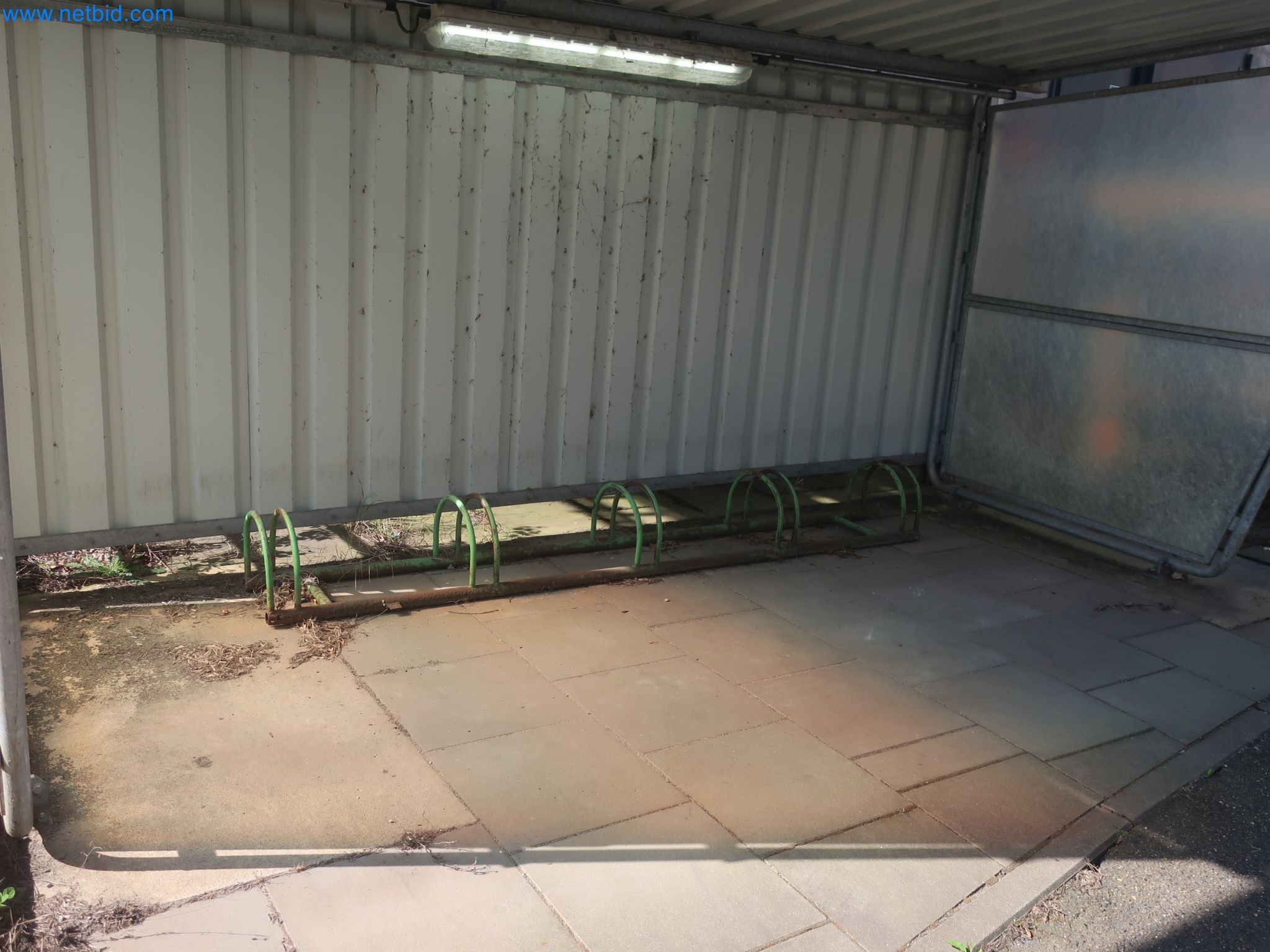 Magazinbestände, Rohöl-/Gas-Öl-/Einsatzpumpen sowie Betriebsausstattung einer Raffinerie-2