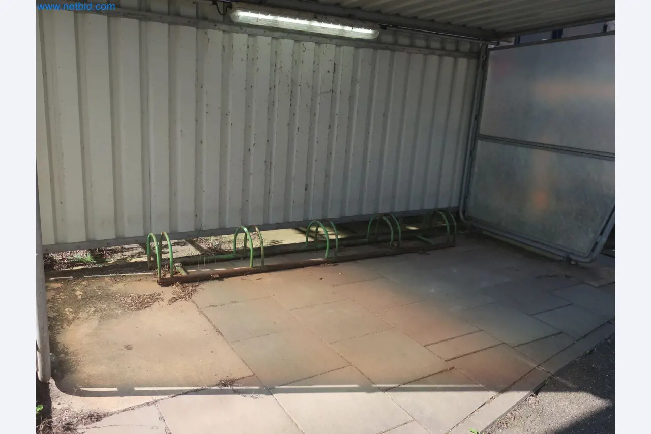 Installations pour la fabrication et le stockage de produits pétroliers ainsi que de produits d'alimentation et de produits finis pour la fabrication de lubrifiants-2