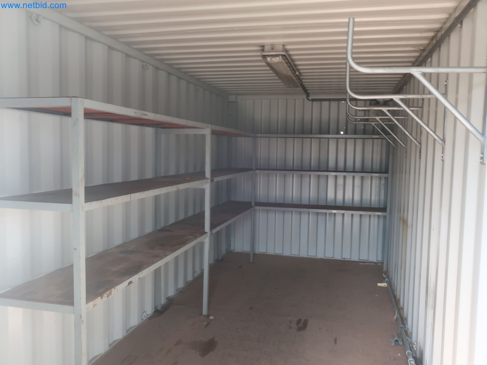 Závody na výrobu a skladování produktů z minerálních olejů, jakož i vstupů a hotových výrobků pro výrobu maziv.-3