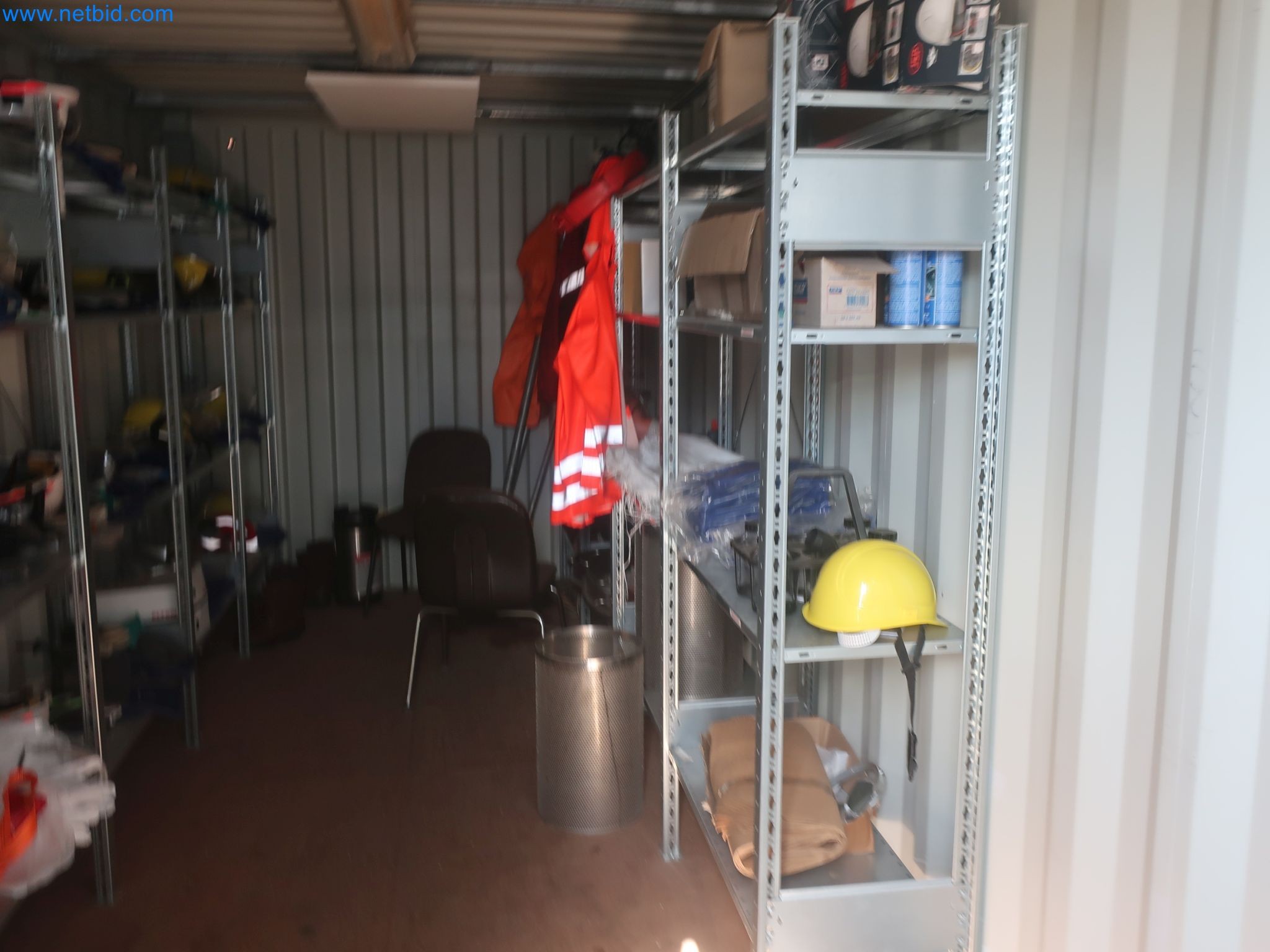 Závody na výrobu a skladování produktů z minerálních olejů, jakož i vstupů a hotových výrobků pro výrobu maziv.-5