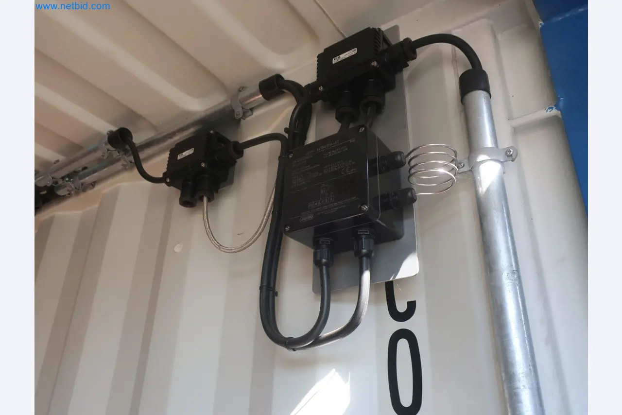 Závody na výrobu a skladování produktů z minerálních olejů, jakož i vstupů a hotových výrobků pro výrobu maziv.-8