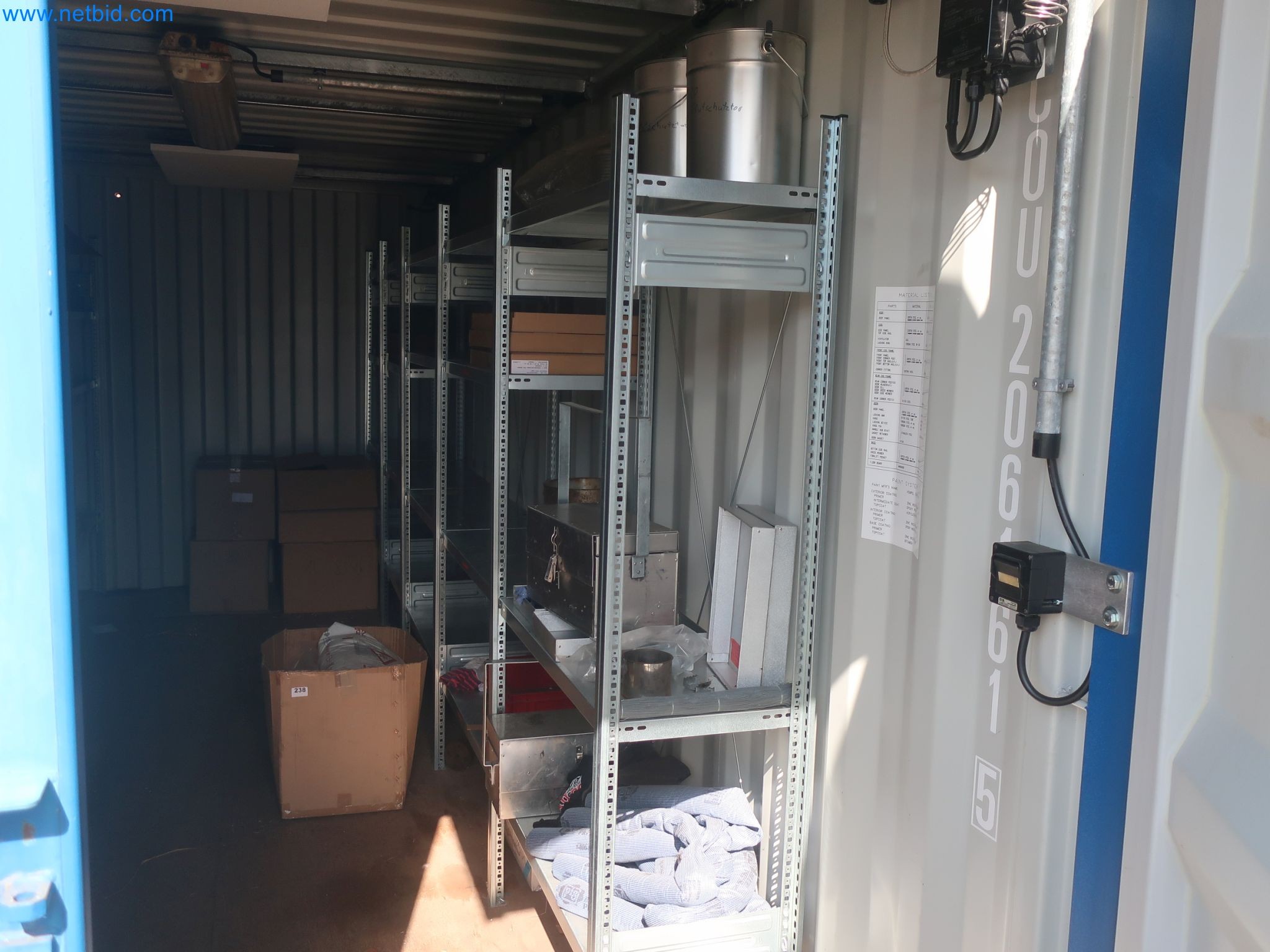 Závody na výrobu a skladování produktů z minerálních olejů, jakož i vstupů a hotových výrobků pro výrobu maziv.-3