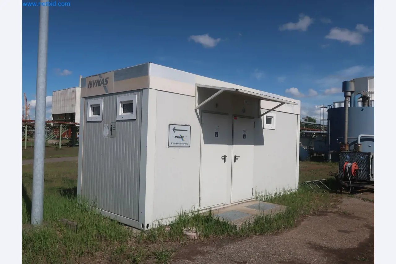 Závody na výrobu a skladování produktů z minerálních olejů, jakož i vstupů a hotových výrobků pro výrobu maziv.-1