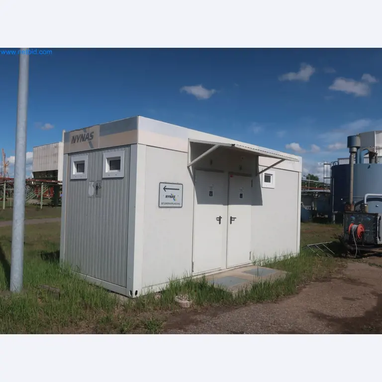 Závody na výrobu a skladování produktů z minerálních olejů, jakož i vstupů a hotových výrobků pro výrobu maziv.-1