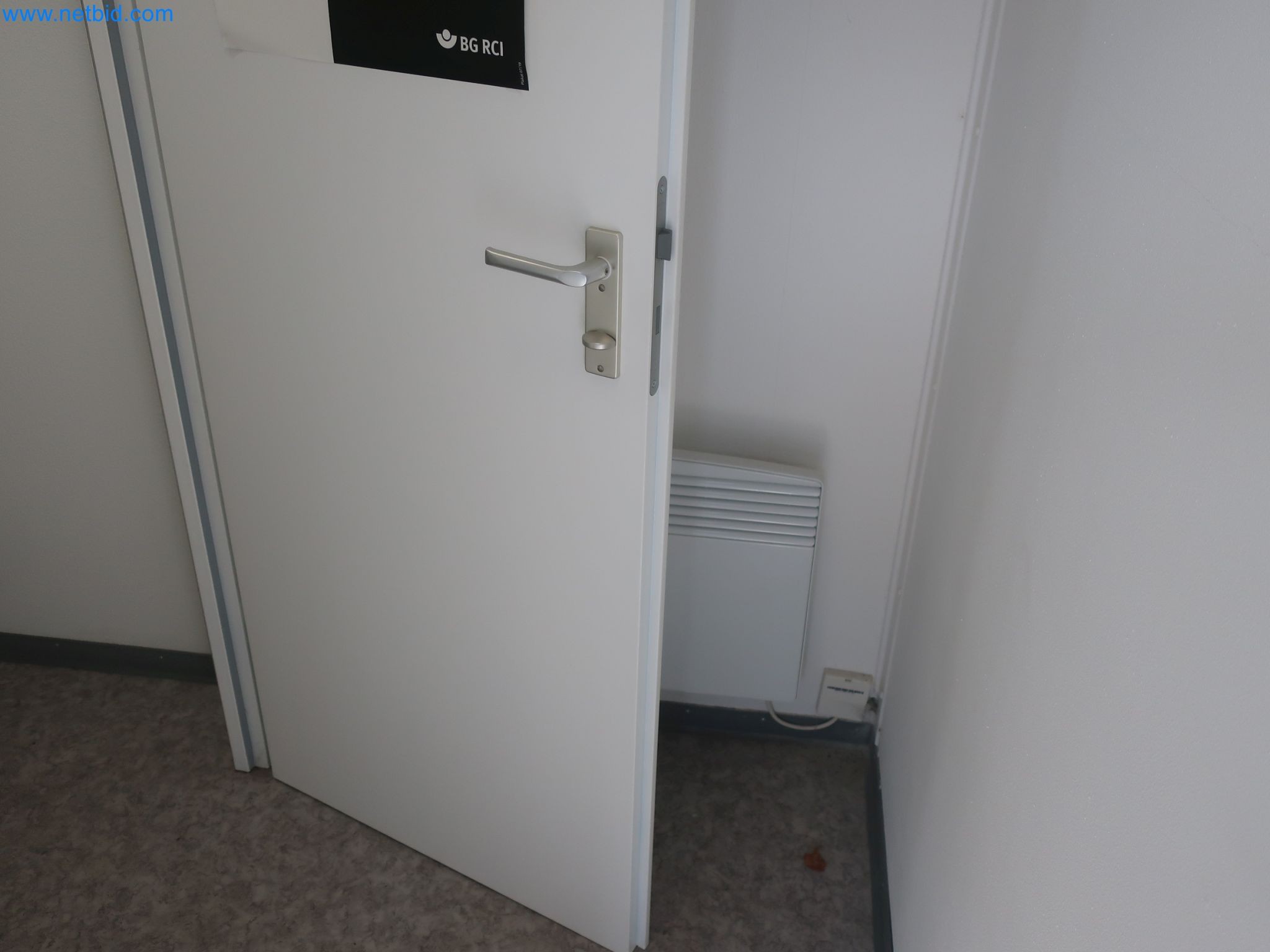 Závody na výrobu a skladování produktů z minerálních olejů, jakož i vstupů a hotových výrobků pro výrobu maziv.-2