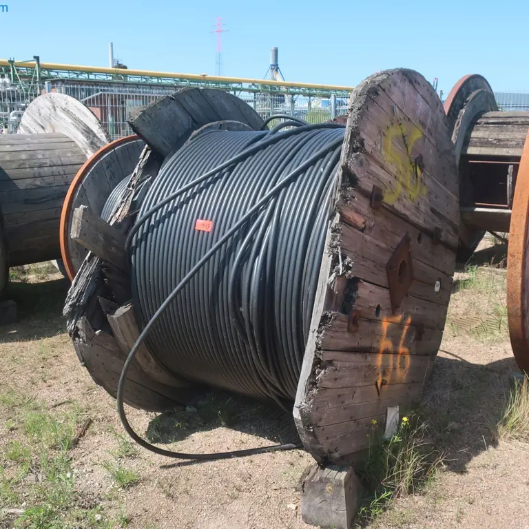 Niederspannungskabel  NYKY-J 21X2,5²RE