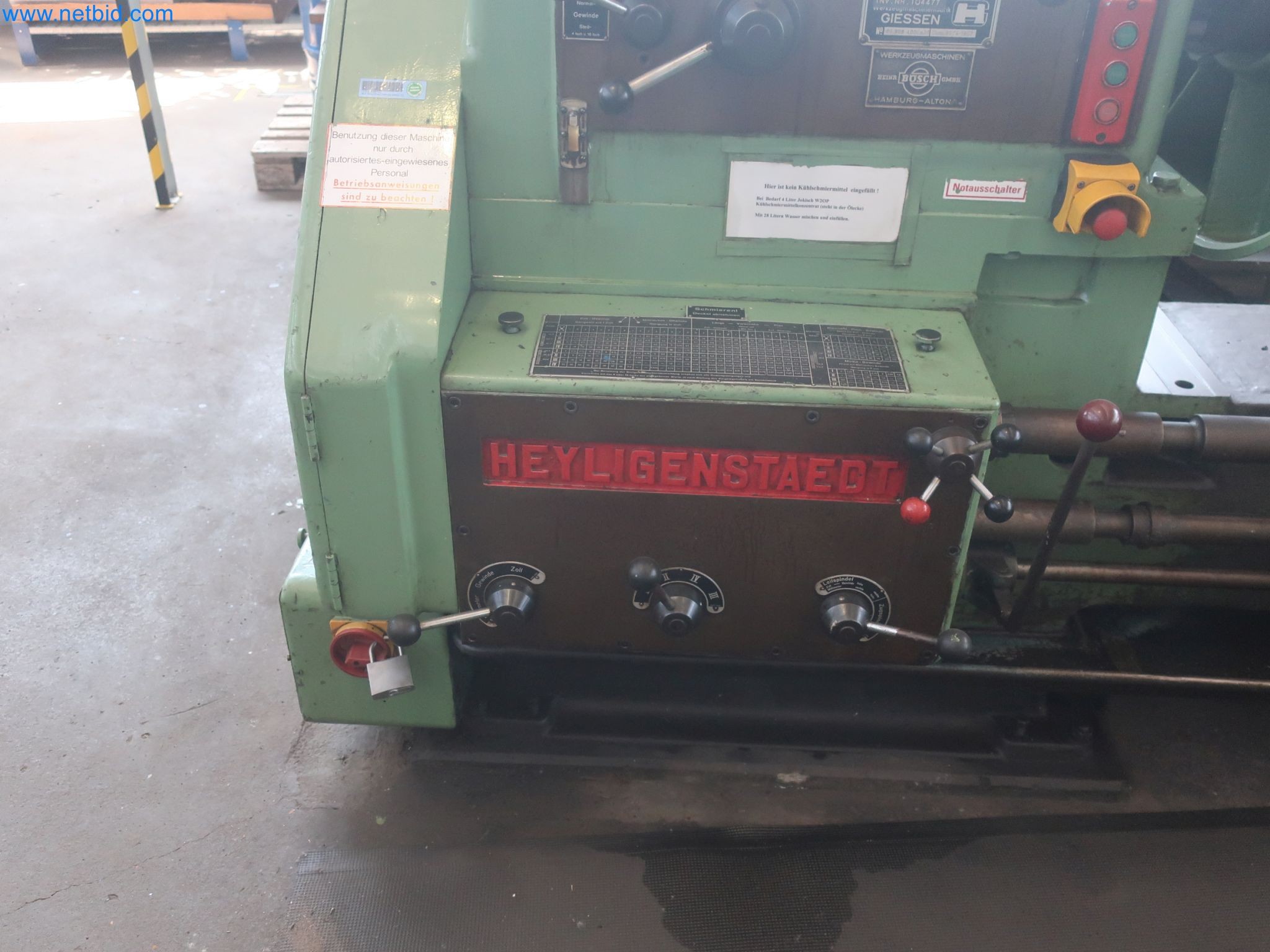 Závody na výrobu a skladování produktů z minerálních olejů, jakož i vstupů a hotových výrobků pro výrobu maziv.-2