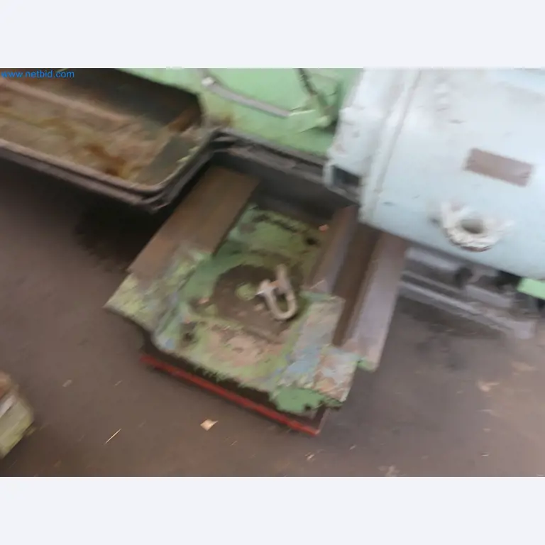 Installations pour la fabrication et le stockage de produits pétroliers ainsi que de produits d'alimentation et de produits finis pour la fabrication de lubrifiants-7