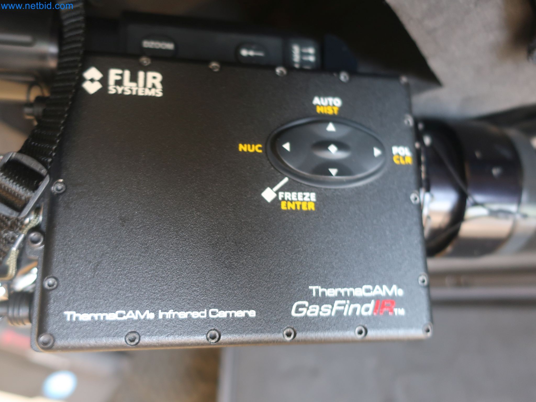 Závody na výrobu a skladování produktů z minerálních olejů, jakož i vstupů a hotových výrobků pro výrobu maziv.-3