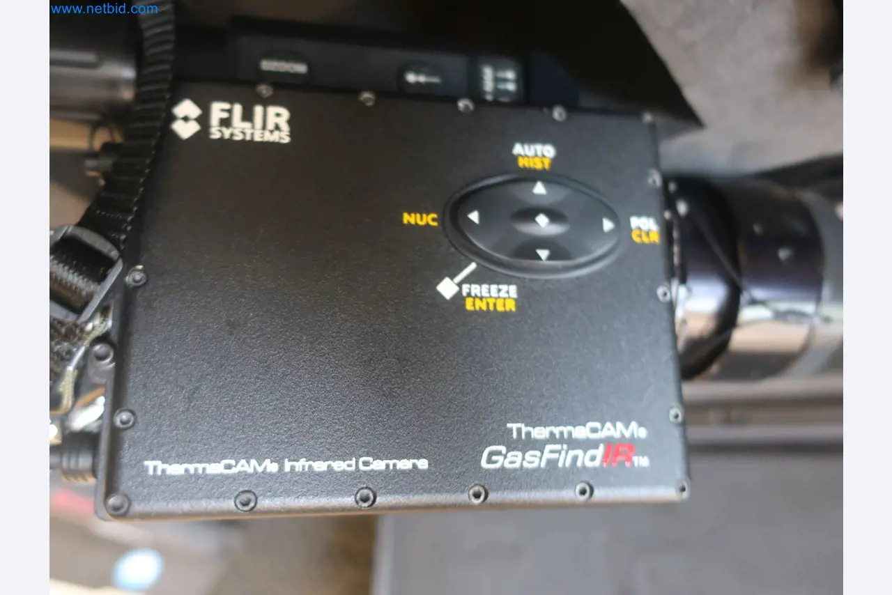 Závody na výrobu a skladování produktů z minerálních olejů, jakož i vstupů a hotových výrobků pro výrobu maziv.-3