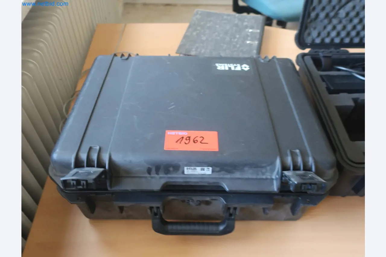 Závody na výrobu a skladování produktů z minerálních olejů, jakož i vstupů a hotových výrobků pro výrobu maziv.-5