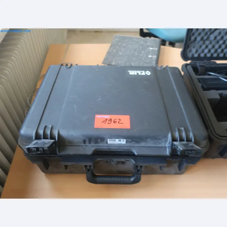 Závody na výrobu a skladování produktů z minerálních olejů, jakož i vstupů a hotových výrobků pro výrobu maziv.-5