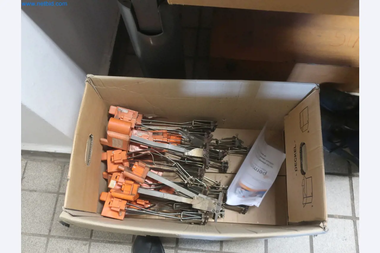 Závody na výrobu a skladování produktů z minerálních olejů, jakož i vstupů a hotových výrobků pro výrobu maziv.-3