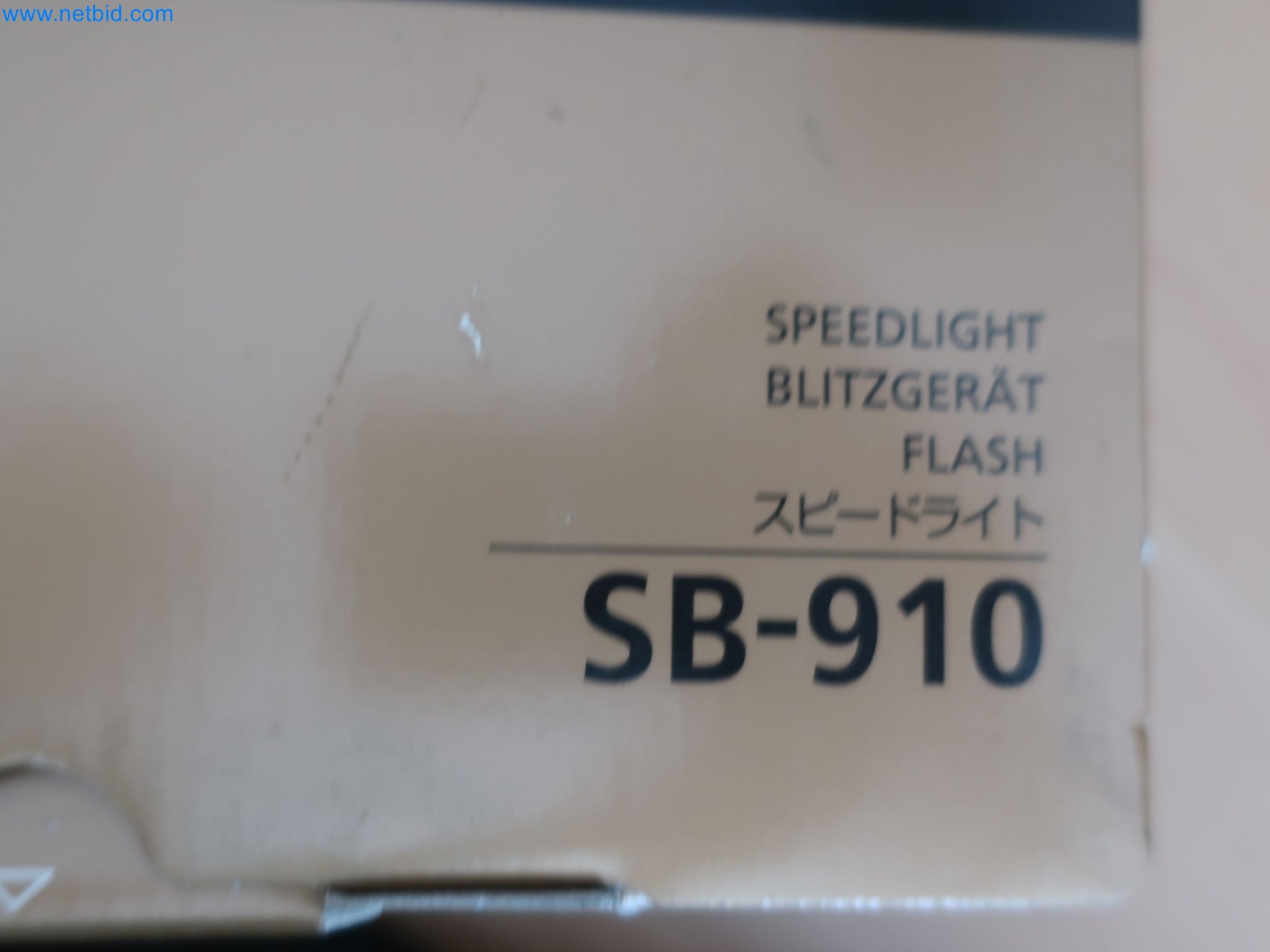 Magazinbestände, Rohöl-/Gas-Öl-/Einsatzpumpen sowie Betriebsausstattung einer Raffinerie-8