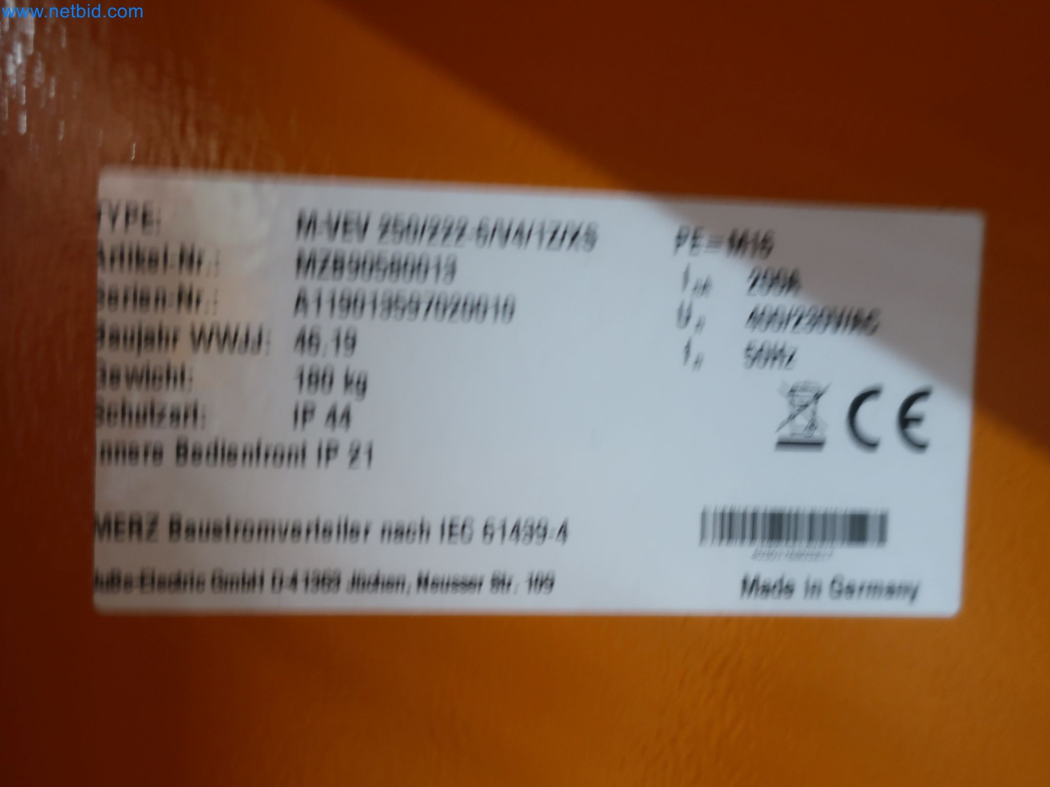 Závody na výrobu a skladování produktů z minerálních olejů, jakož i vstupů a hotových výrobků pro výrobu maziv.-3