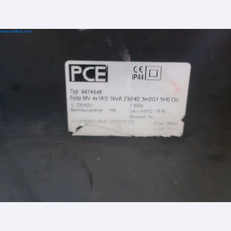 Závody na výrobu a skladování produktů z minerálních olejů, jakož i vstupů a hotových výrobků pro výrobu maziv.-14