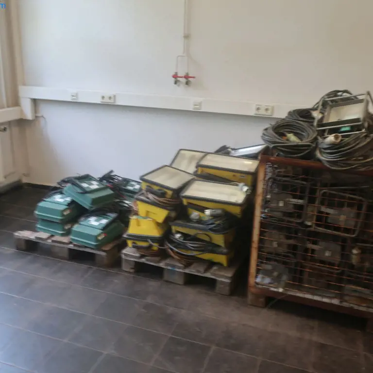 1 Posten Bauleuchten