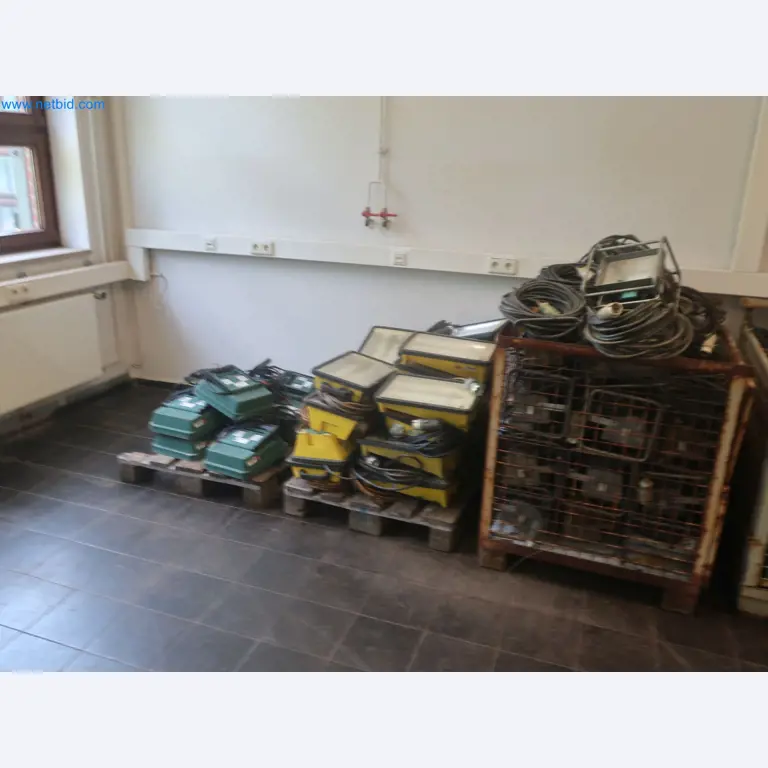 Závody na výrobu a skladování produktů z minerálních olejů, jakož i vstupů a hotových výrobků pro výrobu maziv.-1