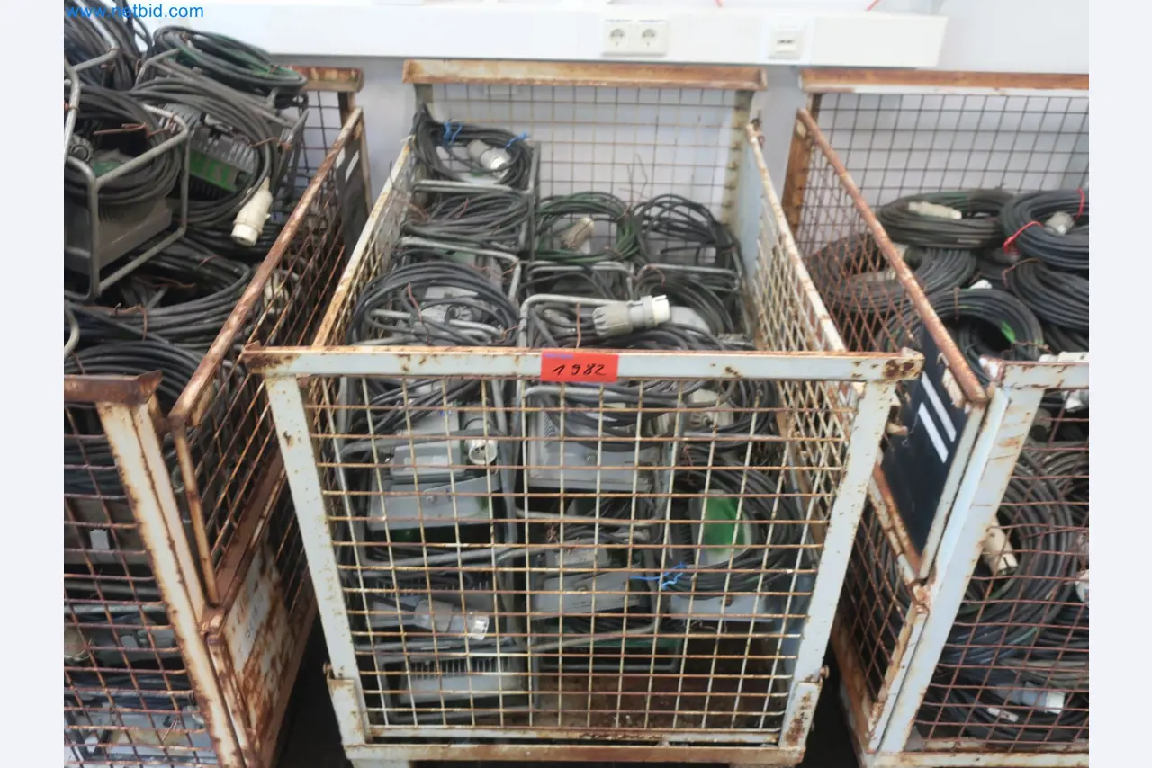 Závody na výrobu a skladování produktů z minerálních olejů, jakož i vstupů a hotových výrobků pro výrobu maziv.-5