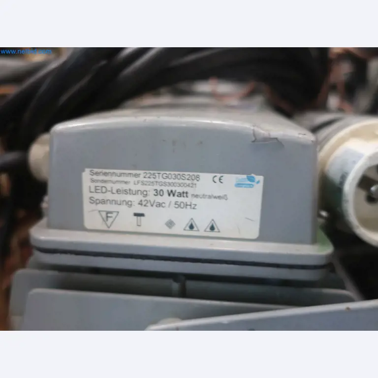 Závody na výrobu a skladování produktů z minerálních olejů, jakož i vstupů a hotových výrobků pro výrobu maziv.-6